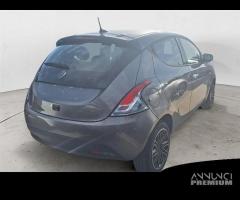 Lancia Ypsilon 11M My23 1.0 Firefly 70 CvStar... - 3