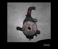 Mozzo montante fusello ruota Jeep Cherokee KJ 2.8 - 2