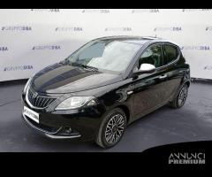 Lancia Ypsilon F1G My21 1.0 70cv Hybrid Ferretti