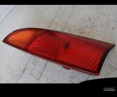 STOP FANALE POSTERIORE SINISTRO FORD Focus Berlina - 2