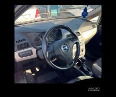 RICAMBI FIAT GRANDE PUNTO 2007 MOT. COD. 199A6000