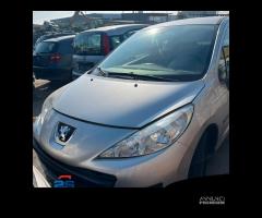 RICAMBI PEUGEOT 207 ANNO 2010  COD. MOT. 8FP