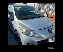 RICAMBI PEUGEOT 207 ANNO 2010  COD. MOT. 8FP