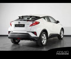 Toyota C-HR 1.8 Hybrid E-CVT Active - 23