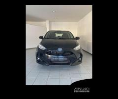 Toyota Yaris 1.5 Hybrid 5 porte Trend - 4