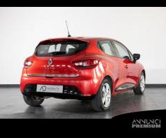 Renault Clio 1.2 75CV 5 porte Live - 19