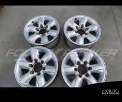 N°4 Cerchi in lega 16×7 Nissan Terrano 2 - 1