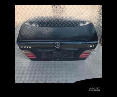 COFANO POSTERIORE MERCEDES CLASSE E W210