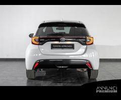 Toyota Yaris 1.5 Hybrid 5 porte Lounge