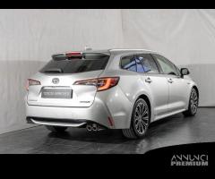 Toyota Corolla Touring Sports 2.0 Hybrid Style - 25