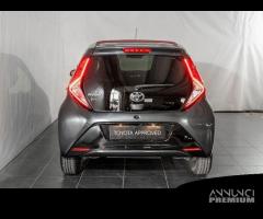 Toyota Aygo Connect 1.0 VVT-i 72 CV 5 porte x...