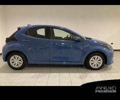 Toyota Yaris 1.5 Hybrid 5 porte Active - 4