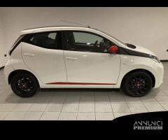 Toyota Aygo 1.0 VVT-i 69 CV 5 porte x-play - 5