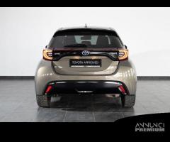 Toyota Yaris 1.5 Hybrid 5 porte Lounge