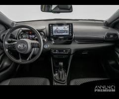 Toyota Yaris 1.5 Hybrid 5 porte Lounge - 10