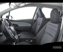 TOYOTA Yaris 1.D-4D 5 porte Lounge - 9