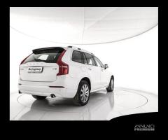 VOLVO XC90 D5 AWD Geartronic Momentum