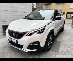 Ricambi Peugeot 5008