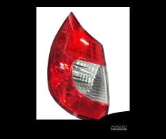 STOP FANALE POSTERIORE SINISTRO RENAULT Scenic Ser