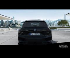 BMW iX xDrive40 Pacchetto Sportivo Edition Signa