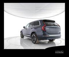 VOLVO XC90 T8 AWD Plug-in hybrid Elettrica/Benzi