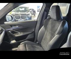 BMW iX1 xdrive 30 - 8