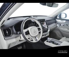 VOLVO XC90 T8 AWD Plug-in hybrid Elettrica/Benzi - 8