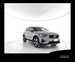 VOLVO XC40 2.0 b3 Core auto