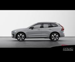 VOLVO XC60 T6 AWD Plug-in hybrid Elettrica/Benzi