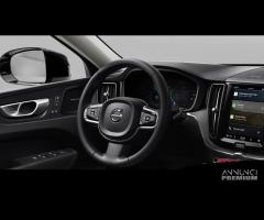 VOLVO XC60 T6 AWD Plug-in hybrid Elettrica/Benzi - 15