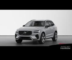 VOLVO XC60 T6 AWD Plug-in hybrid Elettrica/Benzi