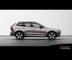 VOLVO XC60 T6 AWD Plug-in hybrid Elettrica/Benzi