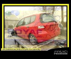 HONDA JAZZ 1SERIE RESTYLING dal 2002 al 2008 - 1