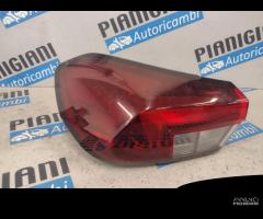 Faro Posteriore Sinistro Opel Corsa F 2020