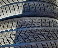 Gomme pneumatici nuovi invernali 205 40 18 pirelli