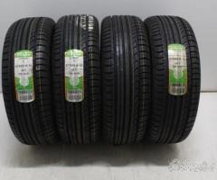 215 65 15 nokian nuove - 1