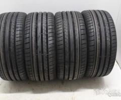 4 gomme usate 265 40 22 Continental