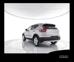 VOLVO XC40 B3 Mild hybrid Benzina Core