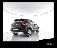 VOLVO XC40 T2 Momentum