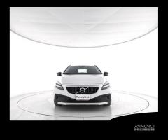 VOLVO V40 Cross Country D2 Business Plus