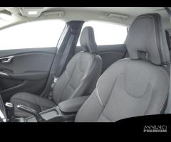 VOLVO V40 Cross Country D2 Business Plus - 9