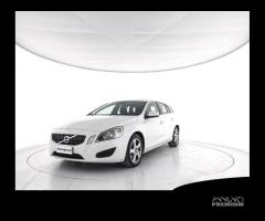 VOLVO V60 DRIVe