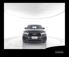 AUDI Q3 2.0 TDI 120 CV Business - PER OPERATORI