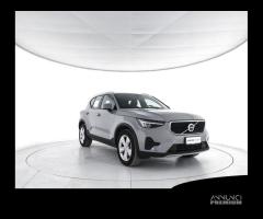 VOLVO XC40 B3 automatico Core