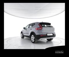 VOLVO XC40 B3 automatico Core