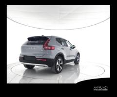 VOLVO XC40 B3 Mild hybrid Benzina Core