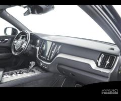 VOLVO XC60 D4 Geartronic R-design - 12