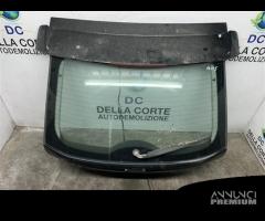 PORTELLONE POSTERIORE COMPLETO FORD Focus Berlina - 7