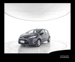 FORD Fiesta 1.2 82 CV 5 porte Titanium