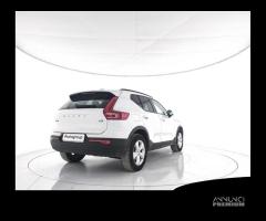 VOLVO XC40 D3 Momentum Pro